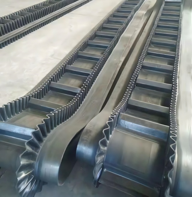 Skirt Rubber Conveyor Belt with Cleats Sidewall Rubber Conveyor Belts